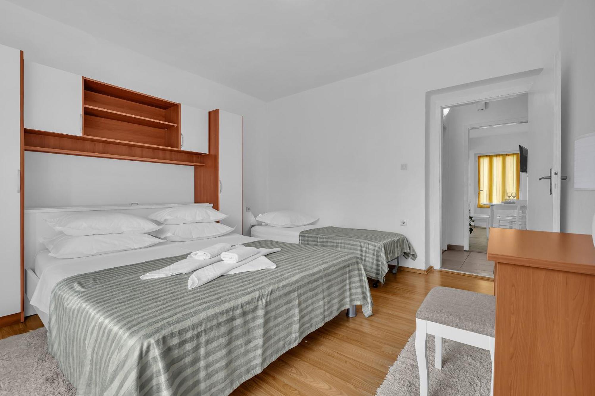 Apartment And Rooms Mila Makarska Luaran gambar
