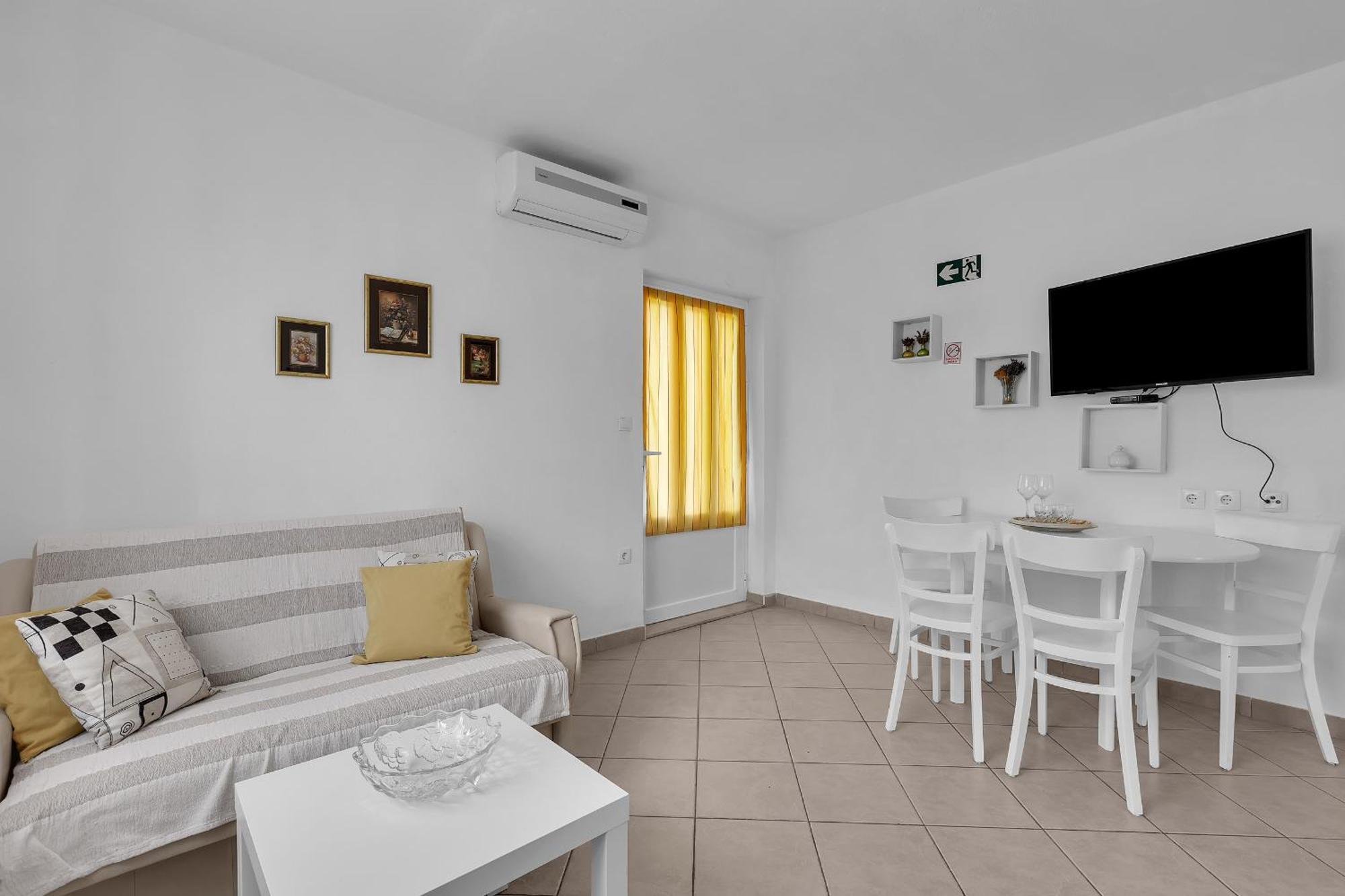 Apartment And Rooms Mila Makarska Luaran gambar